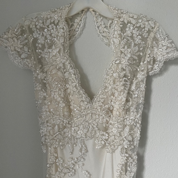 PNINA TORNAI 🤍 WEDDING GOWN - Picture 2 of 16